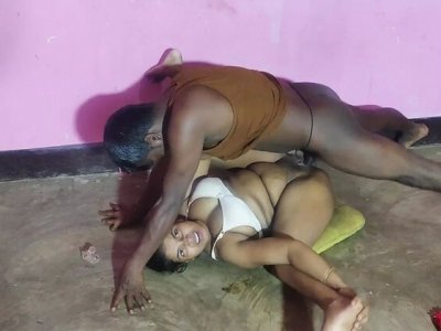 Hot desi girl 2025 - indian bhabhi fucks devar in hd